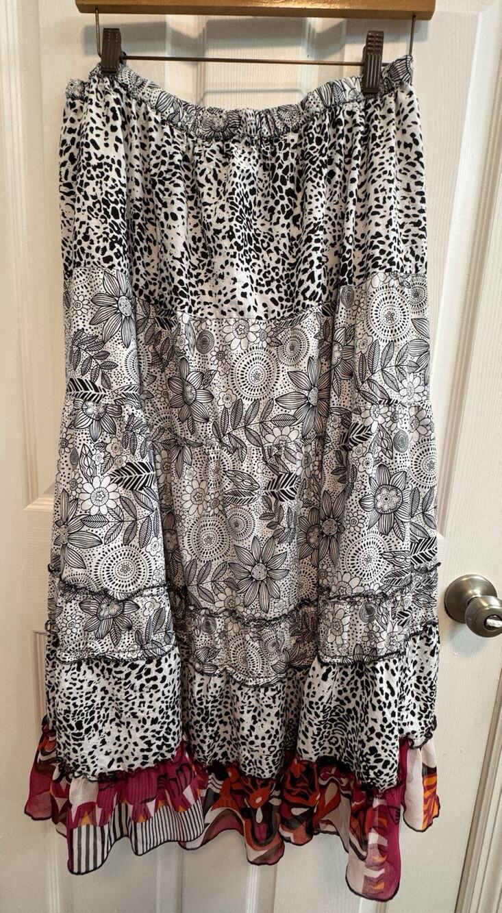 Choices L Black White Maxi Skirt Pink Floral Ruffled Hem Elastic Waist Lined